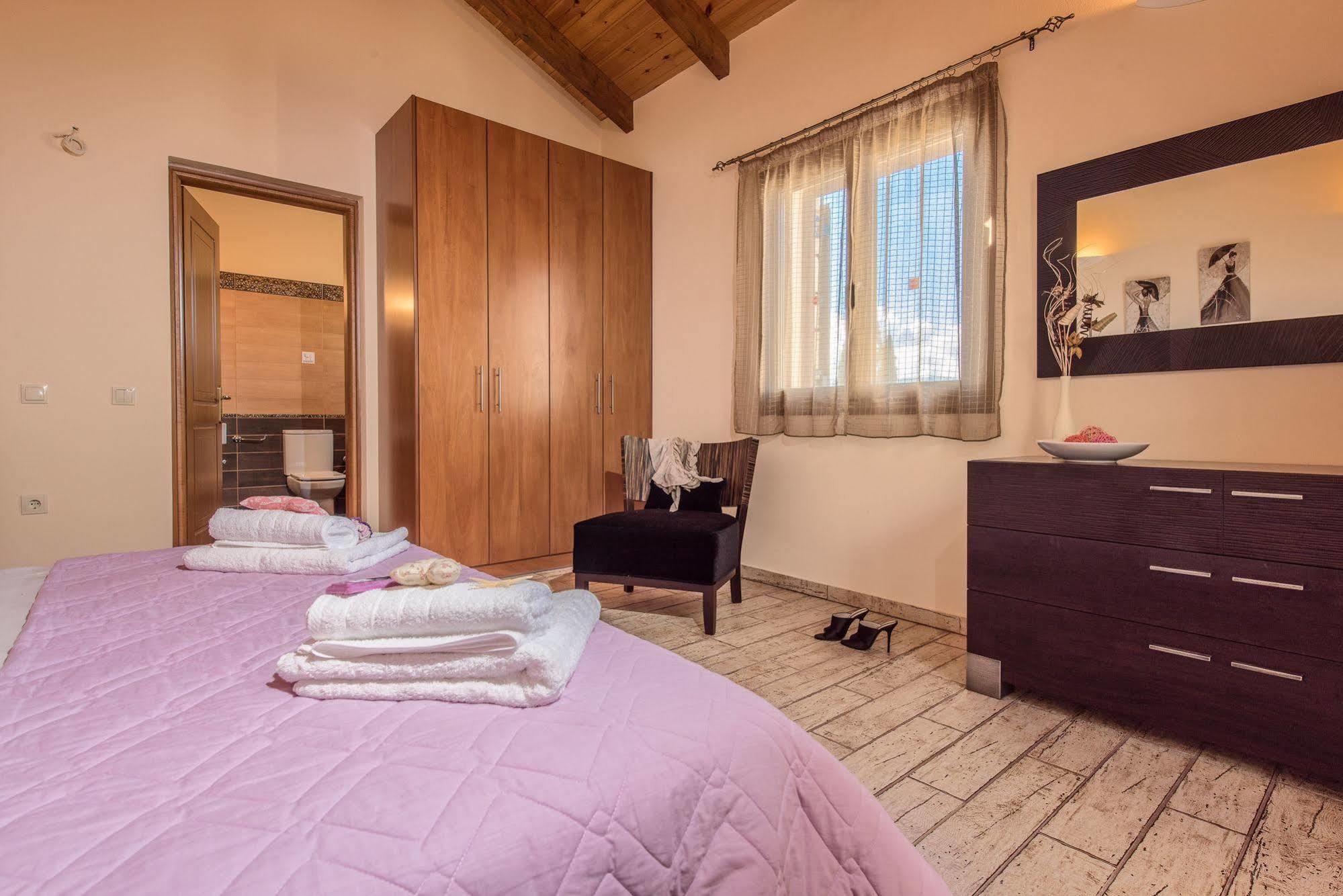 Astarte Villas - Kyveli Villa Vanato Exterior photo